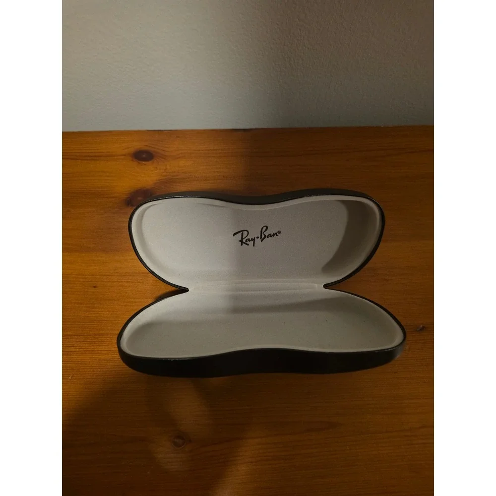 Ray-Ban Black Hard Shell Clamshell Sunglasses Case with Logo Lining